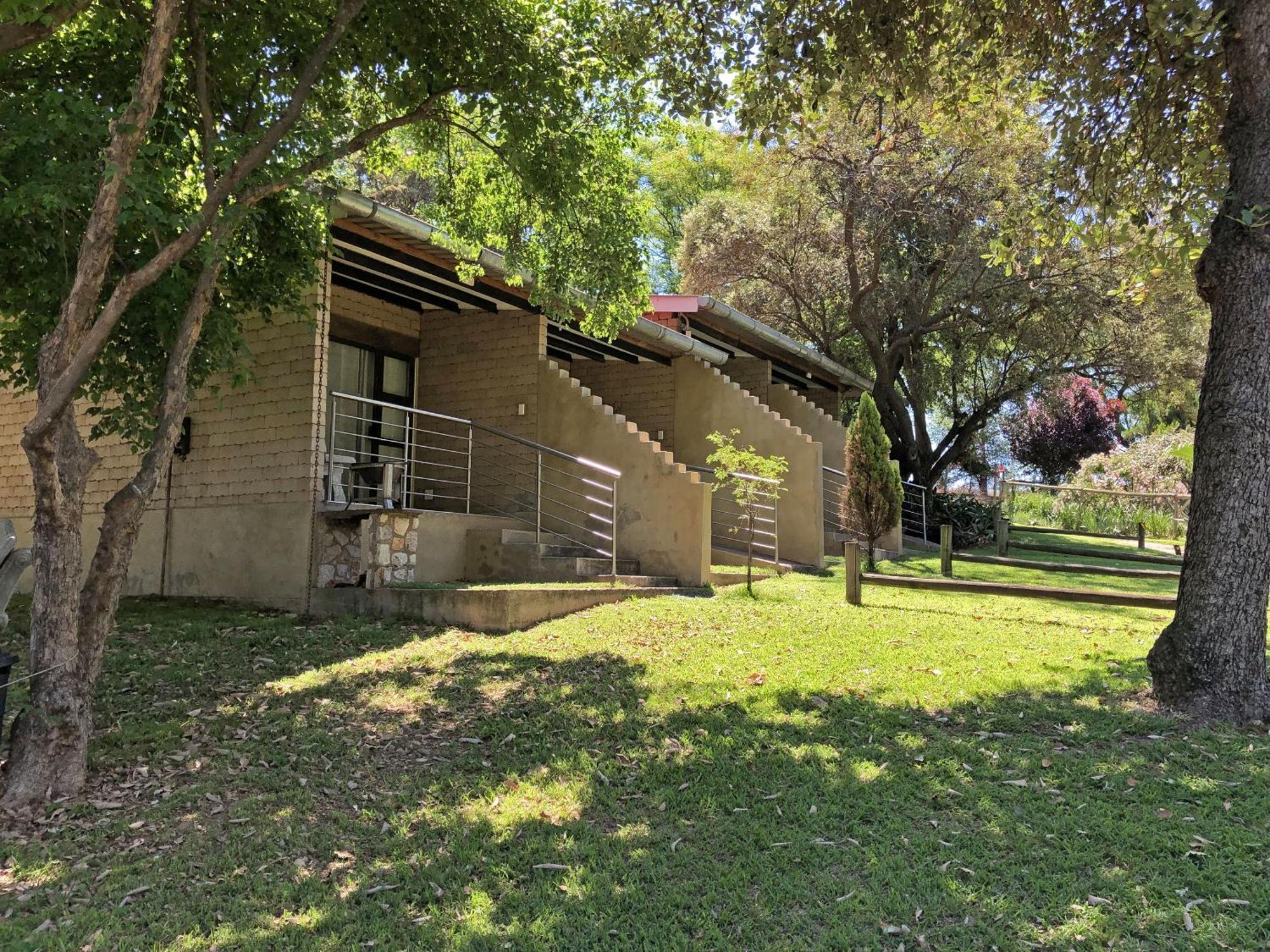 Hills And Dales Accommodation Lanseria Exterior photo