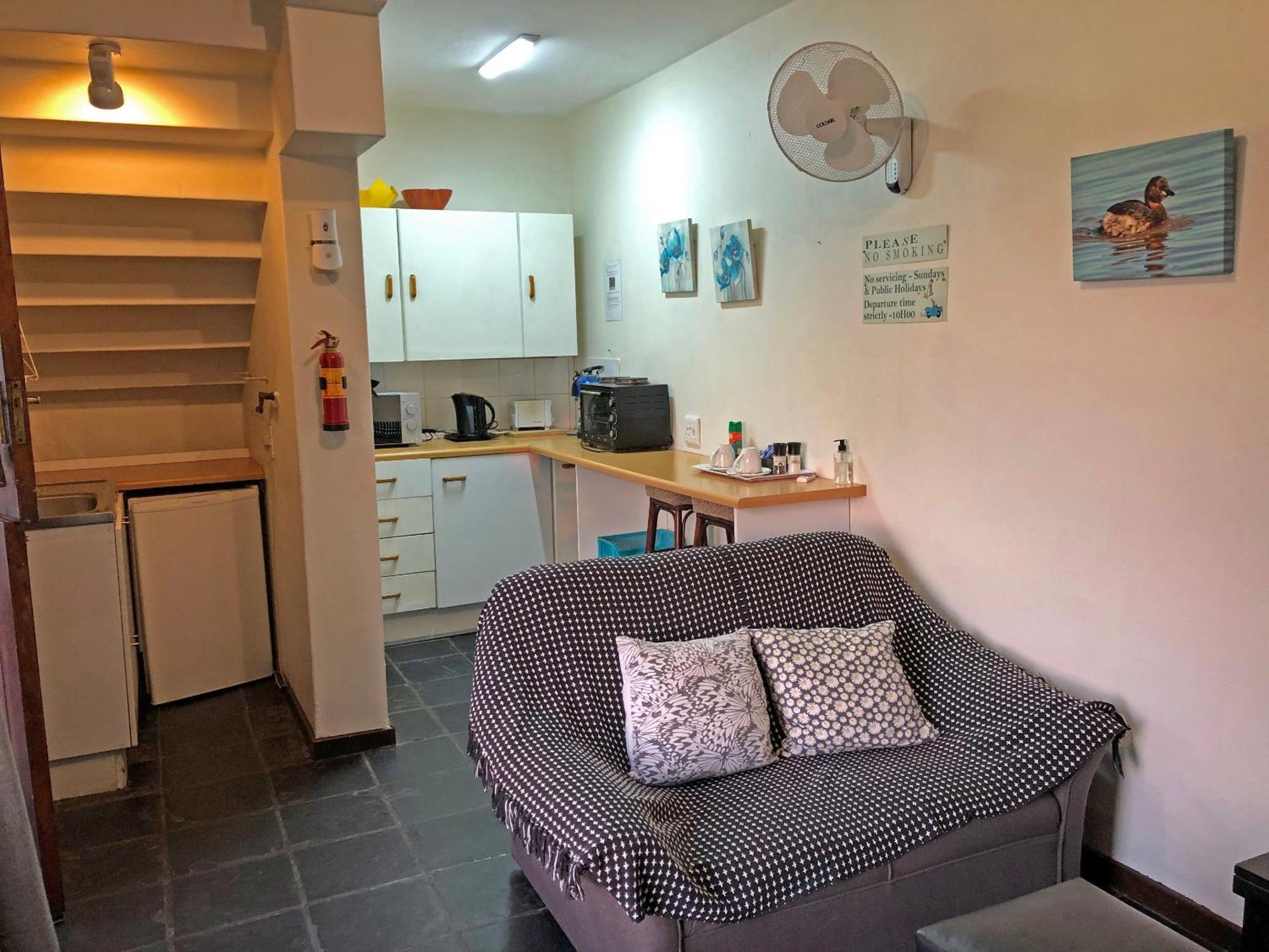 Hills And Dales Accommodation Lanseria Exterior photo